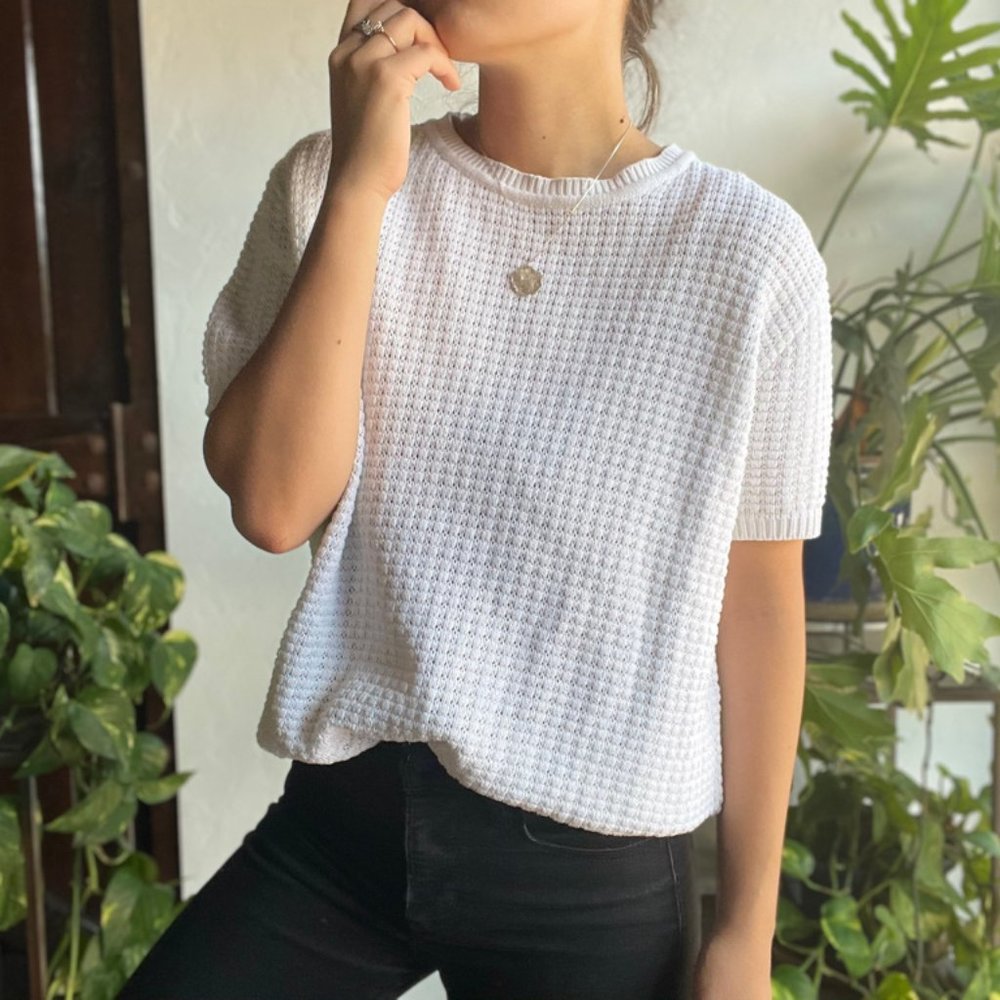 🏷 Sold | Jones NY Boxy White Knit Tee